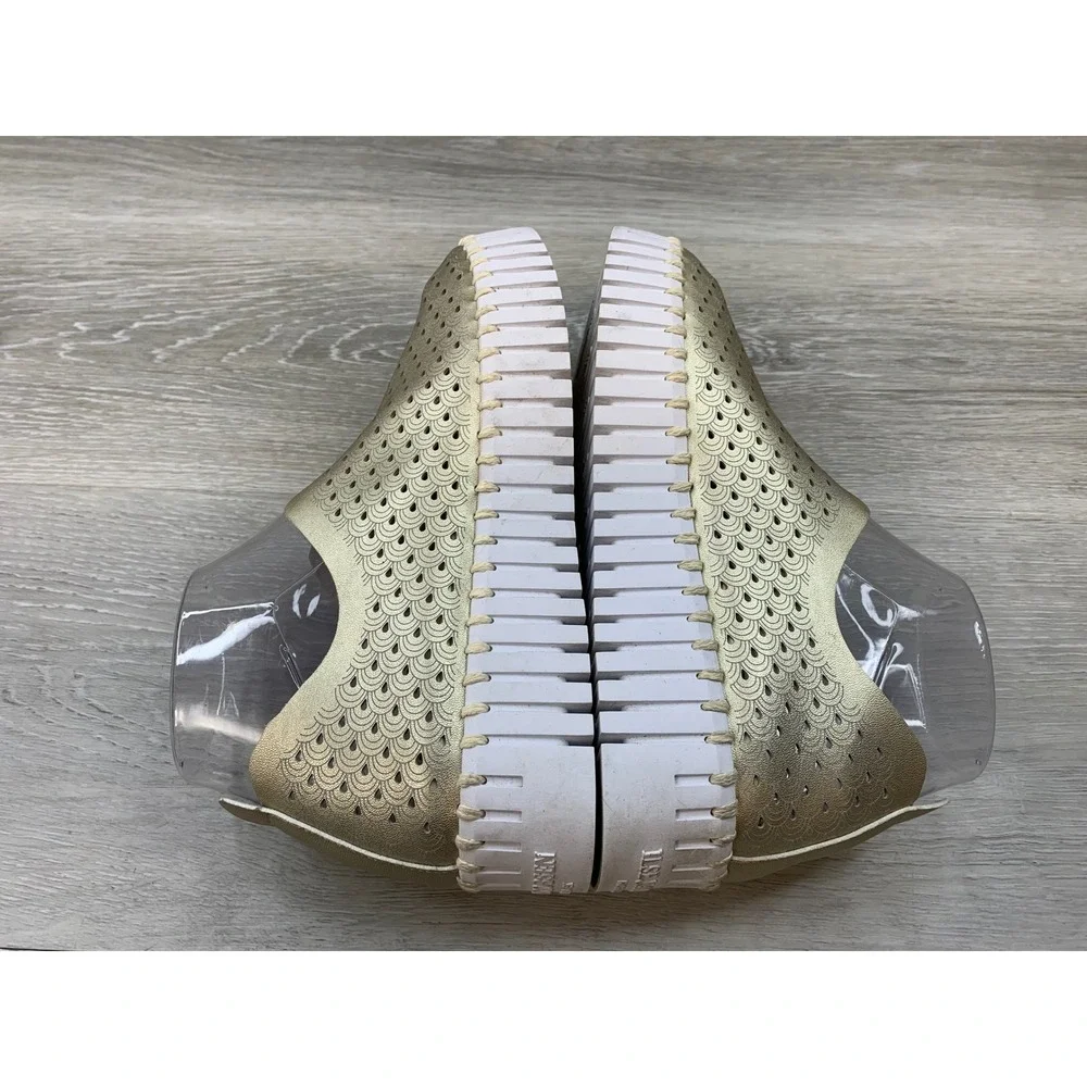 Ilse Jacobsen Tulip 3577 Women's Gold Metallic Laser 7 Cut Slip On Sneakers